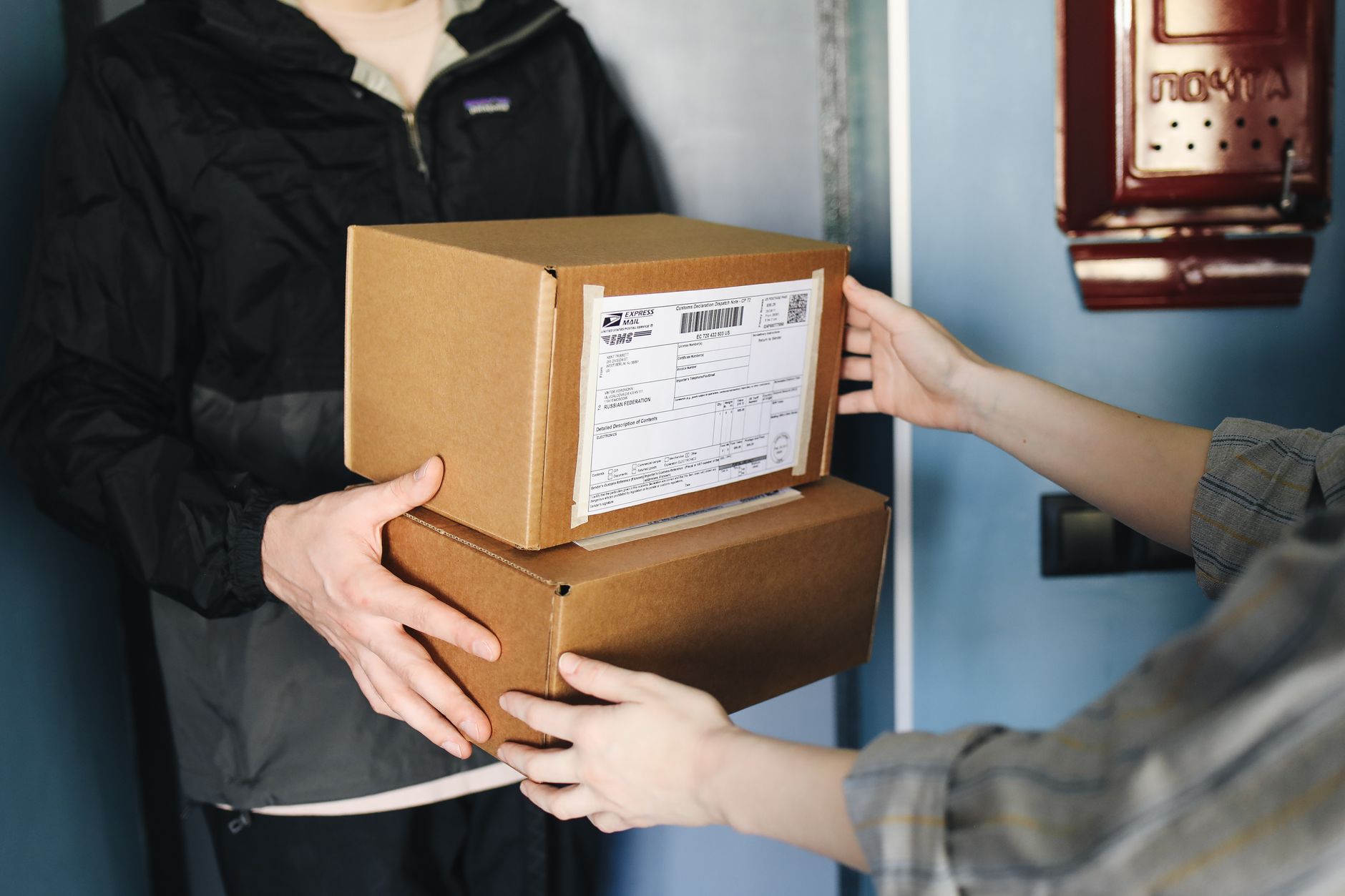 Reparto postal y servicio de Correos — Ley 39/2015 procedimiento administrativo